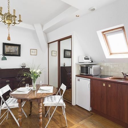 Le Chateaubriand By Cocoonr Saint-Malo Bagian luar foto