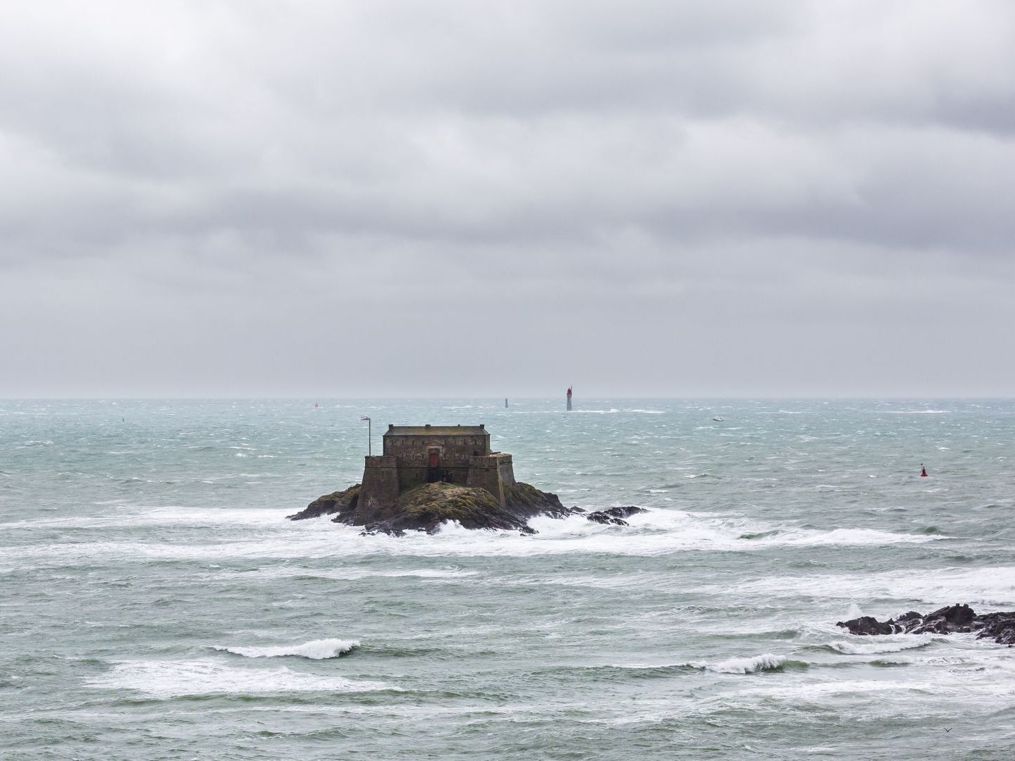 Le Chateaubriand By Cocoonr Saint-Malo Bagian luar foto